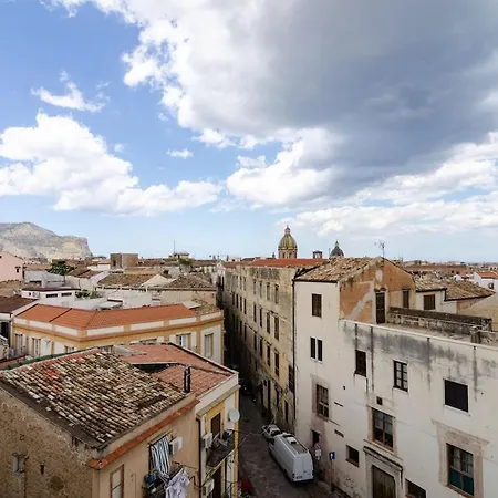 Apartment Santa Chiara 9